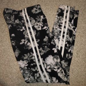 Stretchy Striped Floral Leggings